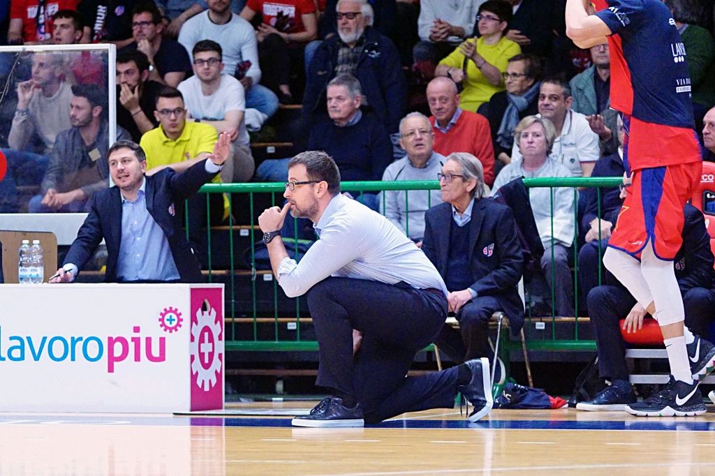 Si chiude all’insegna dell’equilibrio il primo tempo al PalaMoncada; la Fortitudo Agrigento e la Novipiù sono sul 42-41